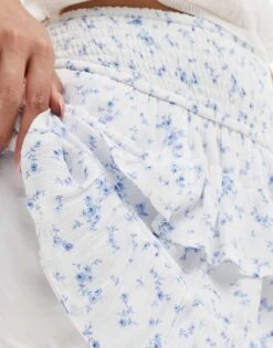 Hollister Tiered Femme Mini Skirt In White Floral For Women -Hollister Shop 206685391 5