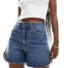 Hollister Ultra High Rise 90s Fit Denim Short In Dark Blue For Women Dark Clean Hem -Hollister Shop 206685412 1 darkcleanhem