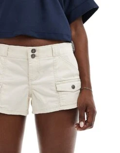 Hollister Low Rise Cargo Short In Cream For Women Birch -Hollister Shop 206901623 2