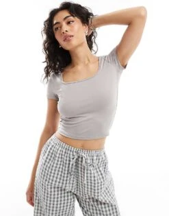 Hollister Seamles Square Neck T-shirt In Ash For Women Beige -Hollister Shop 206971946 1 beige 1