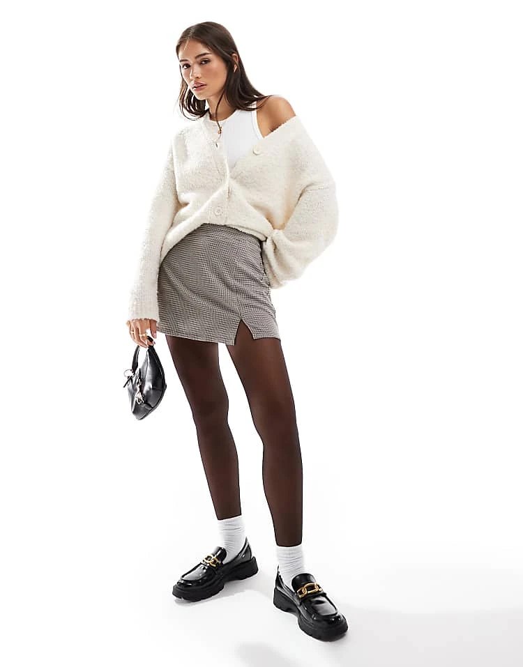 Hollister Mini Split Front Skort In Brown Check For Women 7 Hollister Mini Split Front Skort In Brown Check For Women - Image 5