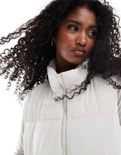 Hollister Padded Cropped Vest In Grey For Women -Hollister Shop 207361536 3