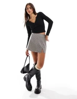 Hollister Ribbed Button Detail Plunge Neck Top In Black For Women -Hollister Shop 207361634 3