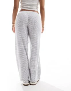 Hollister Nightwear Cosy Ribbed Baggy Trouser In Blue Stripe For Women 10 Hollister Nightwear Cosy Ribbed Baggy Trouser In Blue Stripe For Women -Hollister Shop 207362515 4