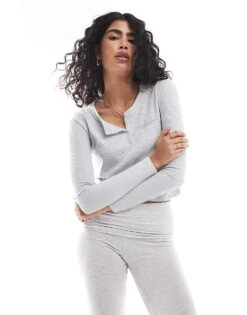 Hollister Ribbed Logo Button Down Crop Top In Grey For Women -Hollister Shop 207362601 1 grey 1