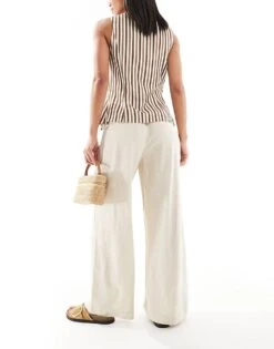 Hollister Ultra High Rise Linen Trouser In Beige For Women -Hollister Shop 207832813 2