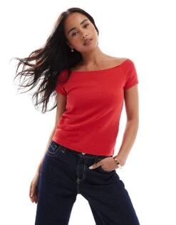 Hollister Off Shoulder Relaxed T-shirt In Red For Women