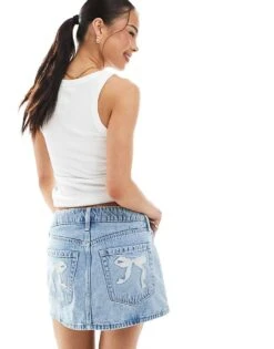 Hollister Applique Low Rise Denim Mini Skirt In Light Wash For Women Grey