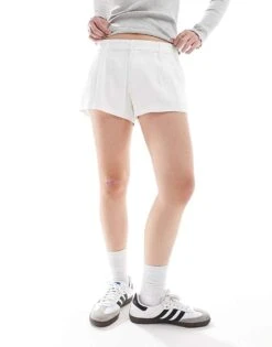 Hollister Low Rise Linen Shorts In White For Women -Hollister Shop 207895622 1 white 1