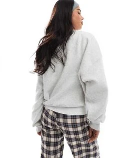 Hollister Script Logo Sweat Top In Grey For Women -Hollister Shop 207895651 4