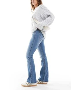 Hollister Mid Rise Bootcut Jean In Medium Clean Wash For Women Medium Blue -Hollister Shop 207895829 3