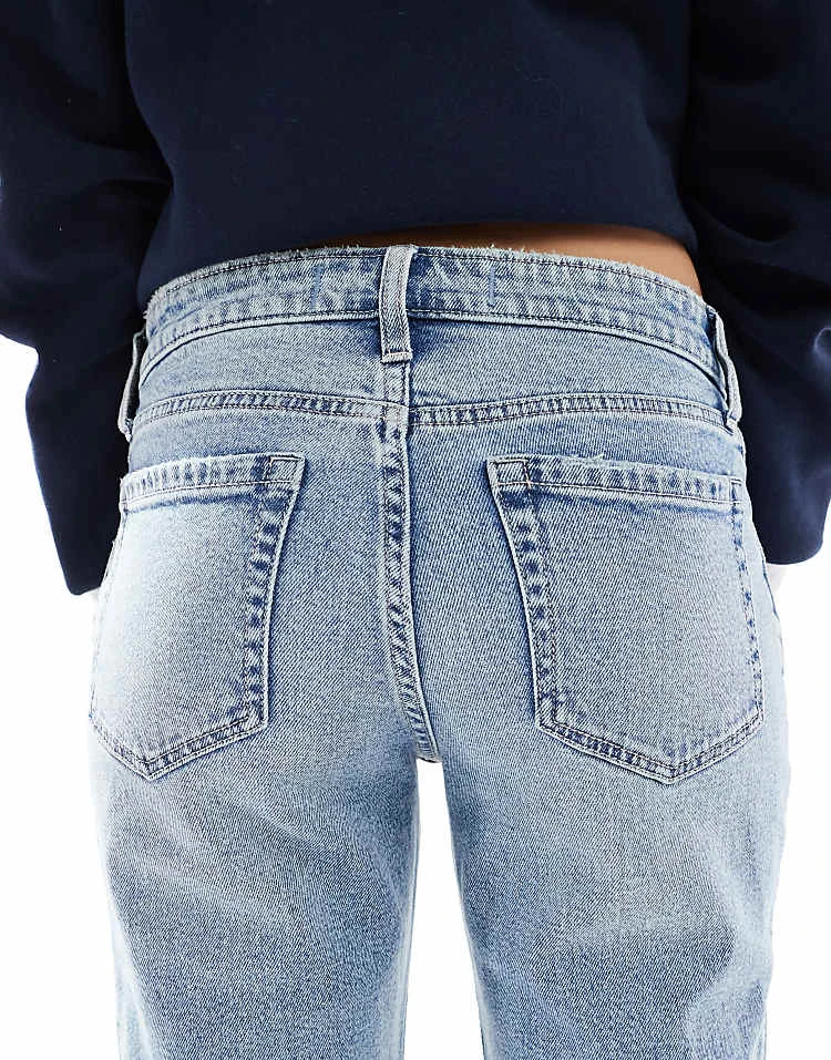 Hollister Low Relaxed Straight Leg Jean In Light Blue Wash For Women Mid Wash 7 Hollister Low Relaxed Straight Leg Jean In Light Blue Wash For Women Mid Wash - Image 5